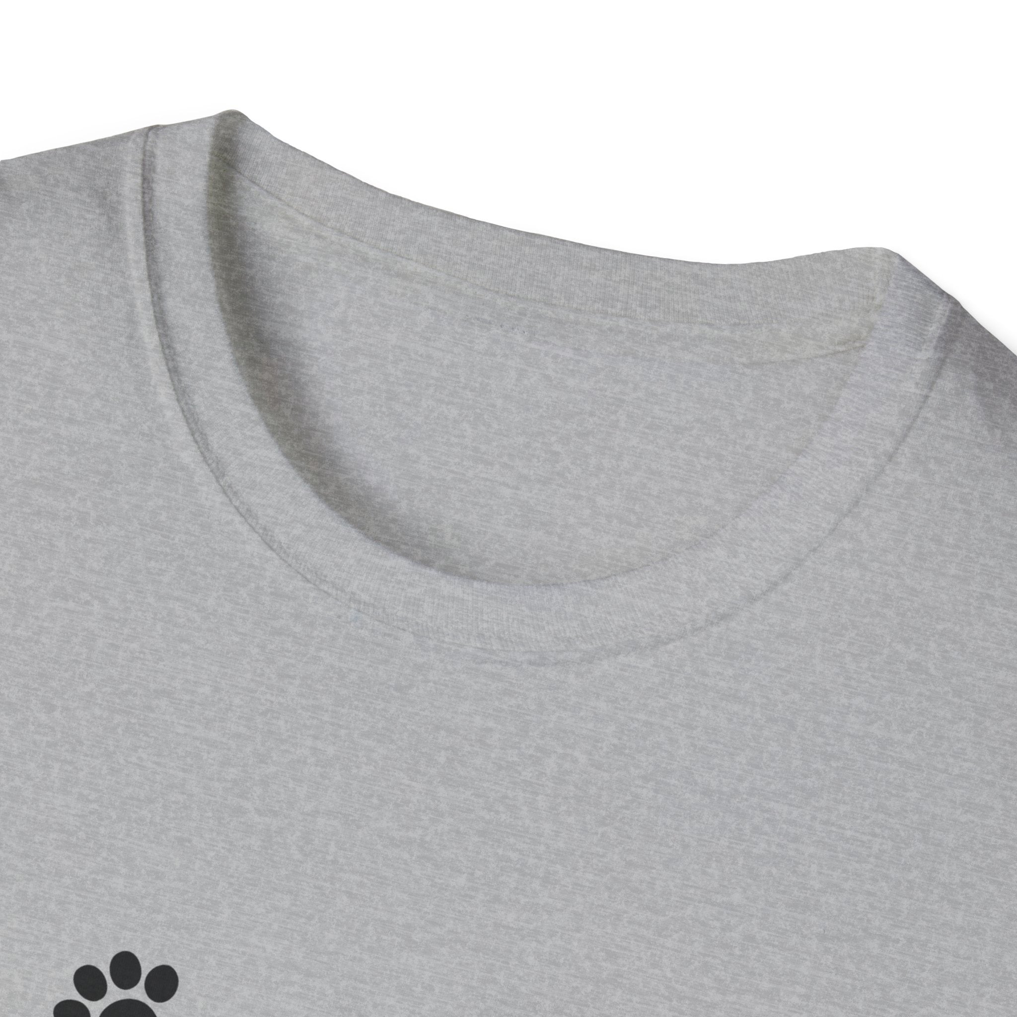 Cute Paw-Print Cat T-Shirt — Smiling Calico Kitten Graphic Tee for Cat Lovers