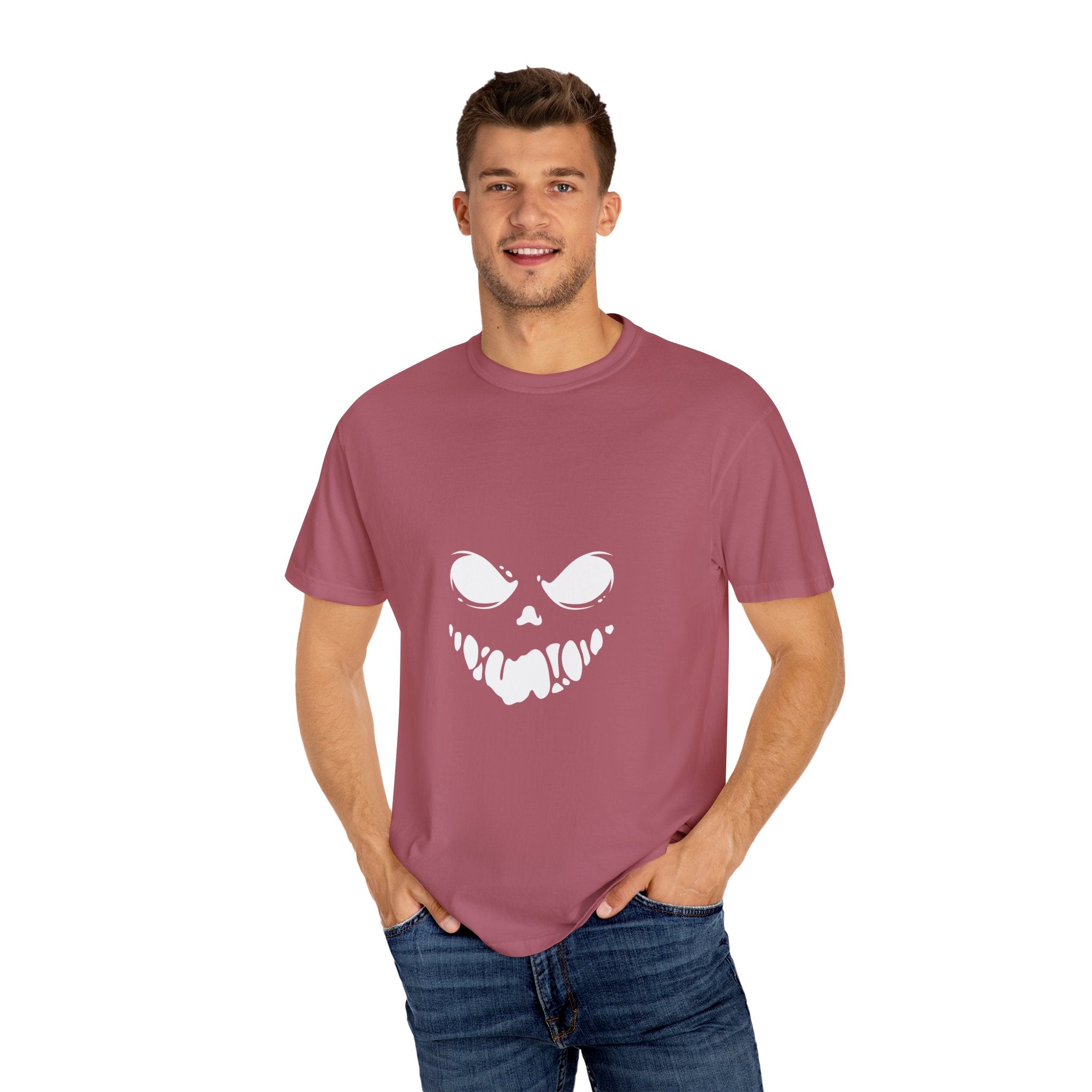 Spooky Horror Graphic Tee, Unisex Halloween T-shirt, Casual Wear, Gift for Halloween, Horror Movie Fans